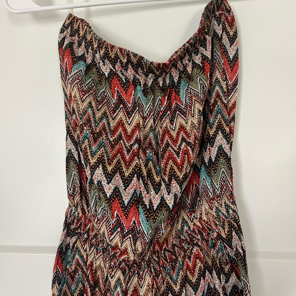 Patterned Jumpsuit - Picture 3 of 5